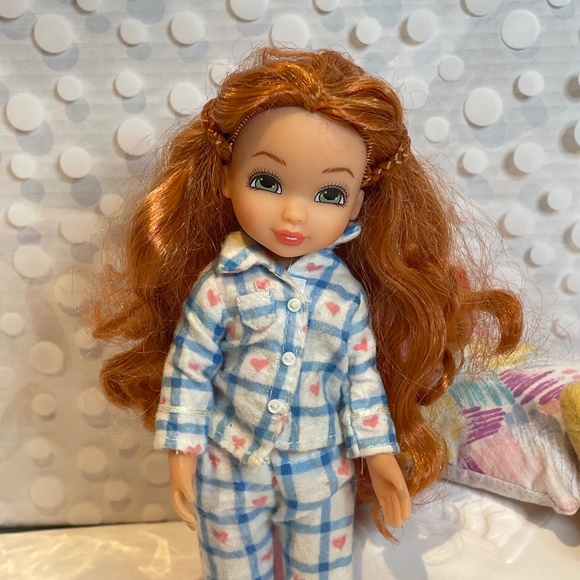 My First Barbie Bedtime with 4-Ever Best Friends doll & little sister Kelly - Picture 10 of 15